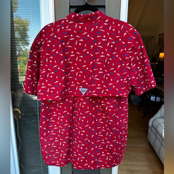 Columbia Men's Red Patterned Casual Button Down PFG Shirt Size Large - Picture 3 of 6
